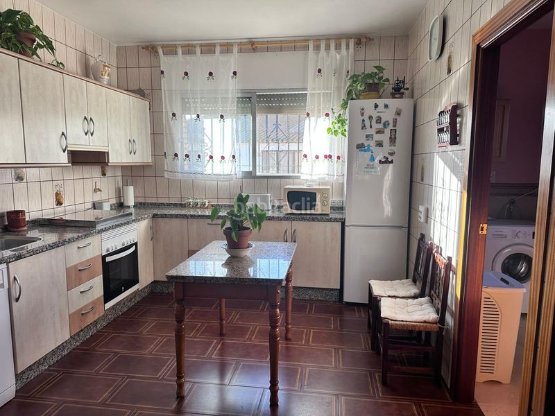 Foto e673a06e-5efb-443d-8a7b-c451fb0a5785. Masia amb aparcament piscina a El Higuerón Córdoba