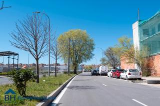 Fabrikhalle in Los Berrocales