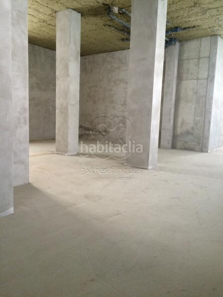 Foto c4e1afe2-fd1a-40d4-a333-187b19d2f5b0. Lloguer local comercial a Can Llong Sabadell