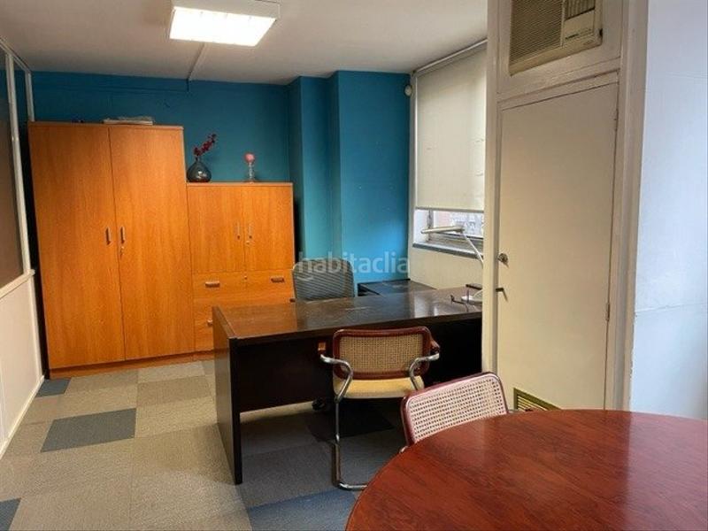 Foto 3a1e6ce2-c53b-470c-8d4f-b5d35bdfb5e9. Miete büro in Centre Sabadell