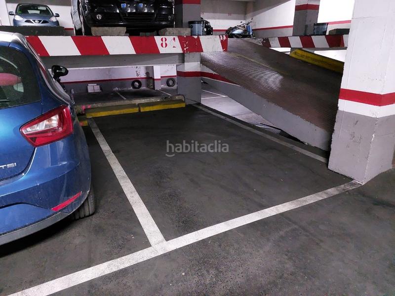 Foto a5f3ff41-52f4-44dc-990e-e94bd9630e80. Aparcament cotxe a Centre Sabadell