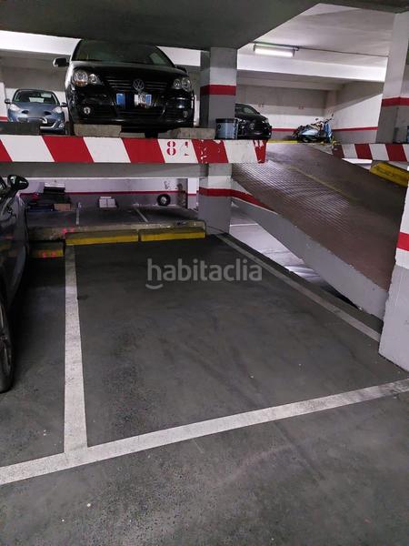 Foto cb69c3b4-76e7-46b8-a763-b6ee7e8533c3. Aparcament cotxe a Centre Sabadell