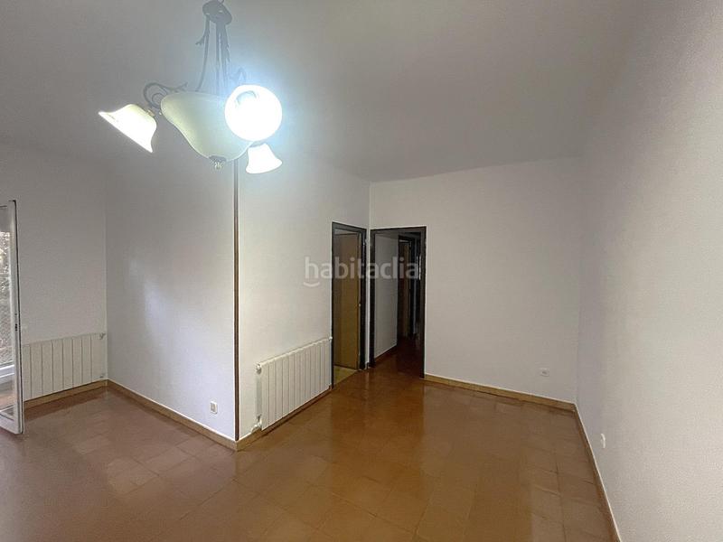 Foto d1320367-f170-4386-961d-5122cb7c4e1a. Pis amb calefacció a Vallcarca - Penitents Barcelona