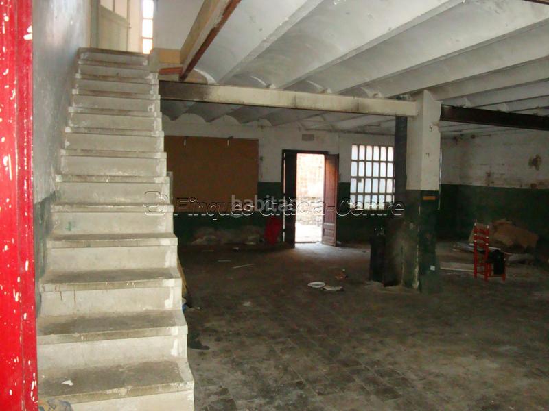 Foto 19ed6900-e496-4261-9595-583a888c44dd. Fabrikhalle in Gràcia Sabadell