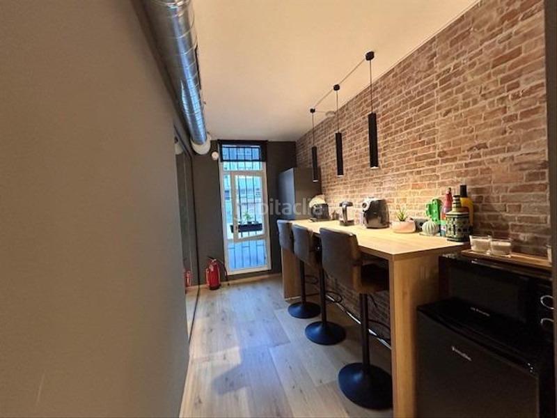 Foto 5a18a911-f6ca-430a-a468-6a8d4ee9c814. Rent office space with heating in Centre Sabadell