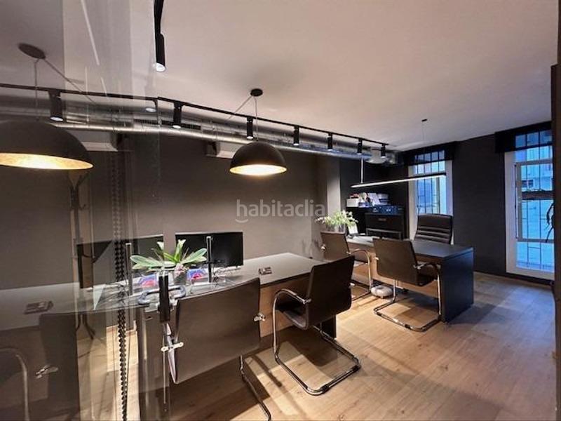Foto dc7bf22e-6495-4764-831e-60ea5892b556. Rent office space with heating in Centre Sabadell