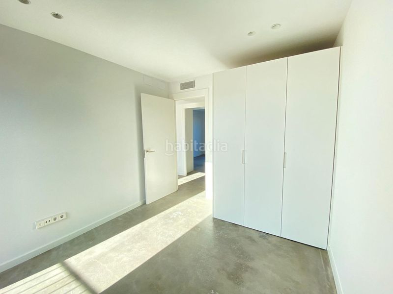 Foto a7d9c5ce-96a6-45f4-b826-079576784c92. Rent flat with heating parking in Centre Sabadell