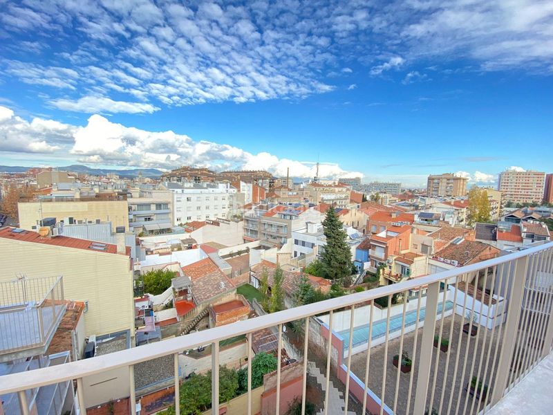 Foto c052b397-7d71-4611-bd0f-15a02914ef1c. Rent flat with heating parking in Centre Sabadell