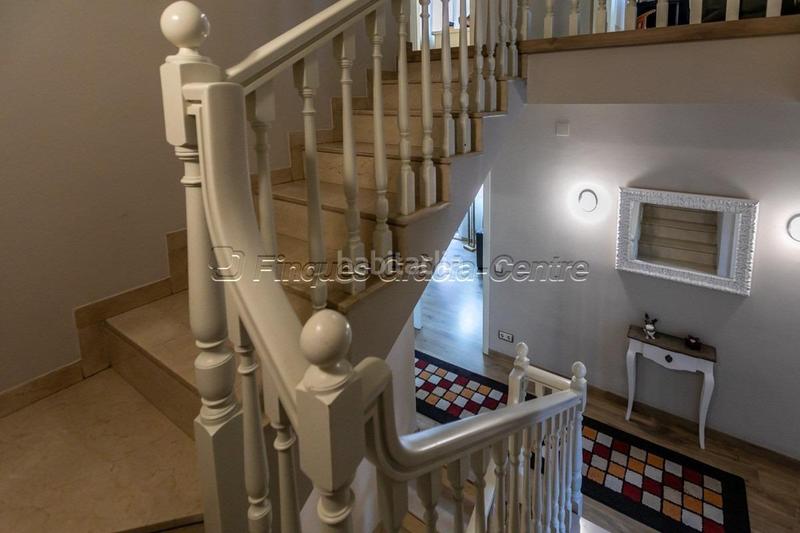 Foto 1f8f1b7f-dcfa-499d-8bee-0dcab7634850. Maison avec chauffage parking dans Centre Sabadell