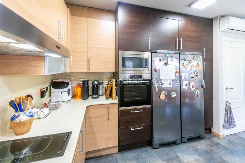 Foto 339c0a2d-bb56-4e5b-a2b9-8887bb2ec0ab. Maison avec chauffage parking dans Centre Sabadell