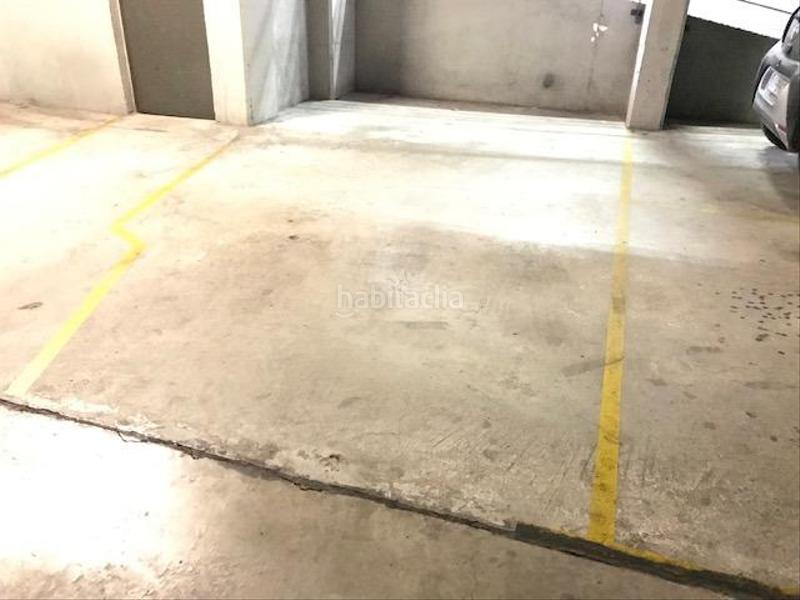 Foto 715f8c37-f576-4b3e-a9b2-19d234b0bc2d. Autoparkplatz in carrer carrer de latorre 34 in Centre Sabadell