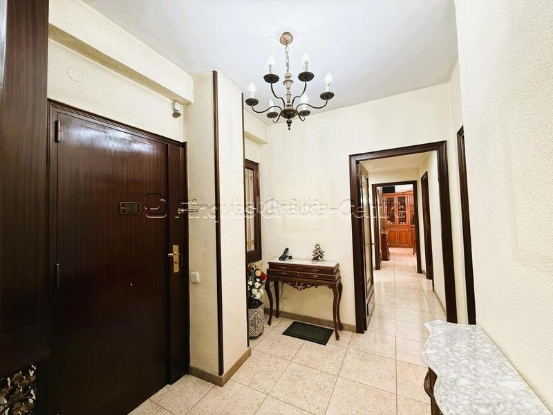 Foto bcf0621d-a152-4cd1-aa77-d0f181c7673f. Piso oportunidad única en ronda zamenhof, ! en Centre Sabadell