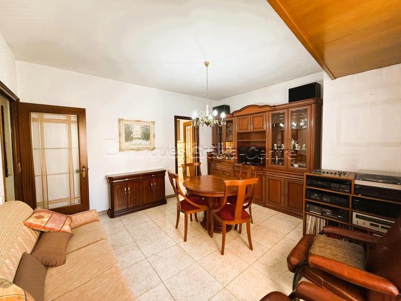 Foto dc9ed0da-a29c-4685-bd43-525543d1e7e9. Piso oportunidad única en ronda zamenhof, ! en Centre Sabadell