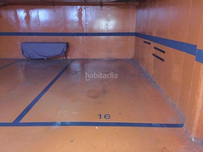 Foto 6c2ab5bc-4977-432c-b1f9-802cc3f510e0. Alquiler parking coche en carrer de lacy 89 en Centre Sabadell