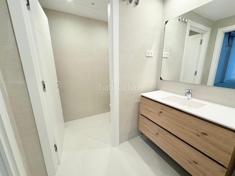 Foto 816d431c-89fe-4b5c-b98a-cd0c0fac0c27. Rent business premise in carrer carrer rambla 111 in Sabadell