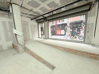 Lloguer Local Comercial a Carrer carrer rambla 111