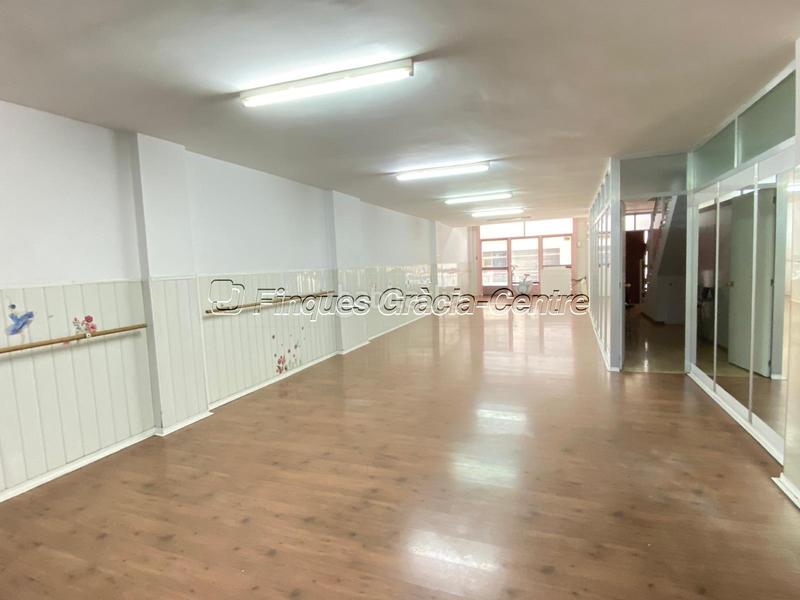 Foto b615a3b1-5871-48aa-b760-0a7b3431445a. Affitto locale commerciale in Centre Sabadell