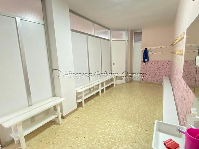 Foto d2406aed-5acc-4082-a32c-76a0082f8399. Affitto locale commerciale in Centre Sabadell