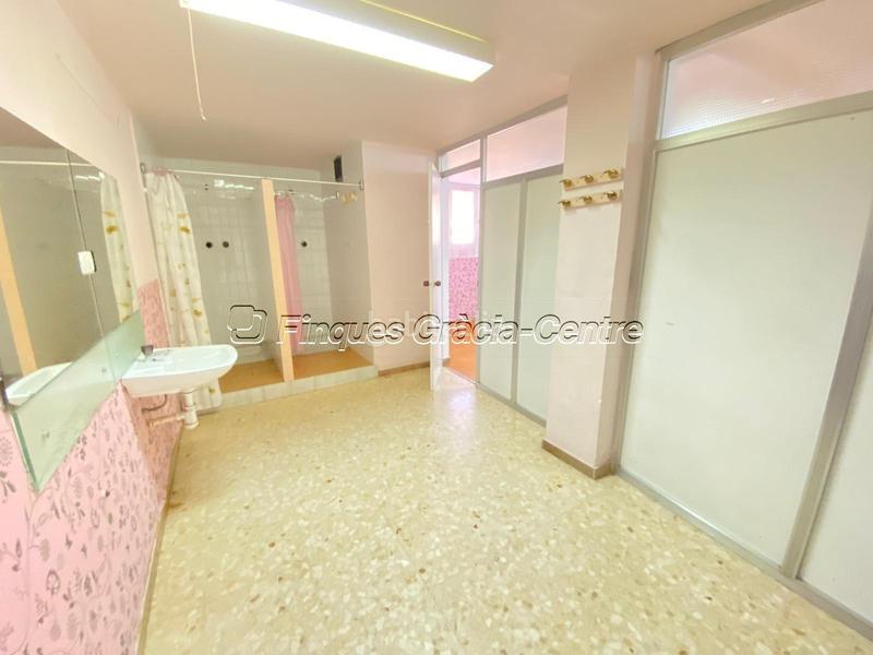Foto 41d2a924-53db-4482-aedd-def6f8f3faaa. Alquiler local comercial  alquiler en Sabadell