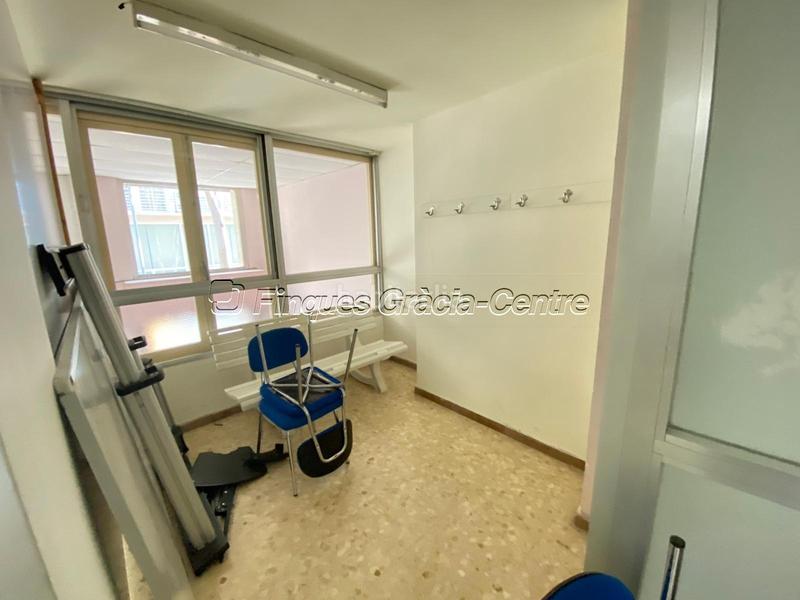 Foto 6e1a860c-bbb9-437a-bdc2-56beb0dbd0e8. Alquiler local comercial  alquiler en Sabadell