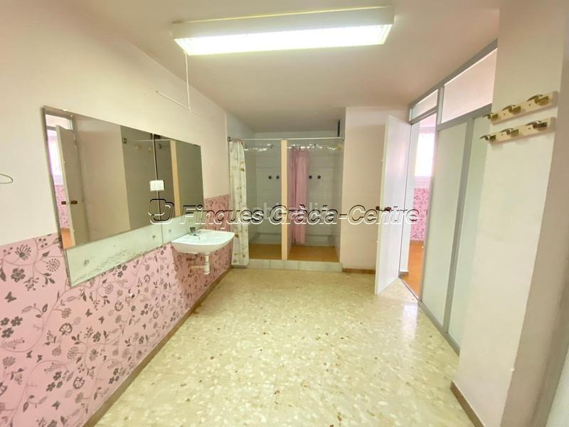 Foto e4f99bdd-b6a8-4ad5-a24c-b908e5dd1312. Miete geschäftsraum in Centre Sabadell