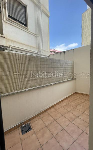 Foto a68e9361-a569-480d-b7fb-9b2e885739b0. Location appartement avec chauffage parking dans Eixample Sabadell