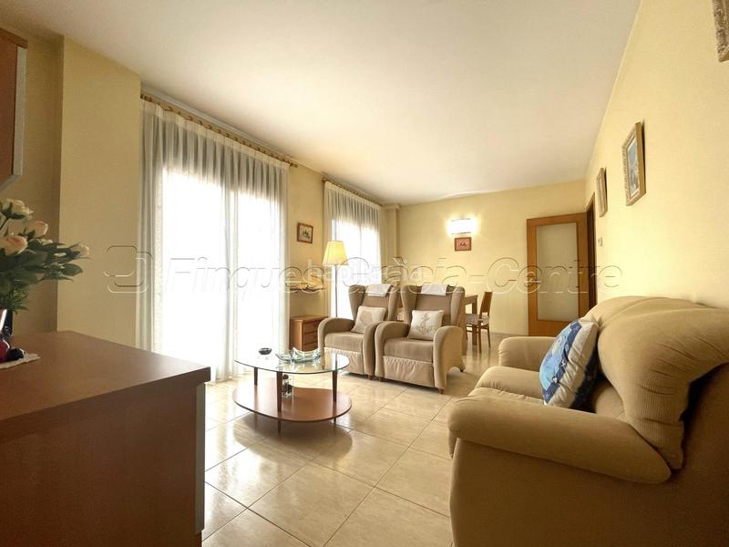 Foto b0905764-eb07-447f-9d0d-8a1252d32249. Location appartement avec chauffage parking dans Eixample Sabadell