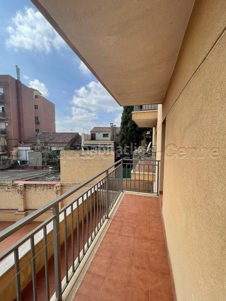 Foto cc55c940-5442-4e5b-9f1f-6be27321222a. Location appartement avec chauffage parking dans Eixample Sabadell