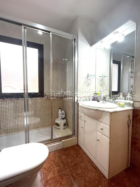 Foto faebda96-8577-4175-b251-62b4761f3ab0. Location appartement avec chauffage parking dans Eixample Sabadell