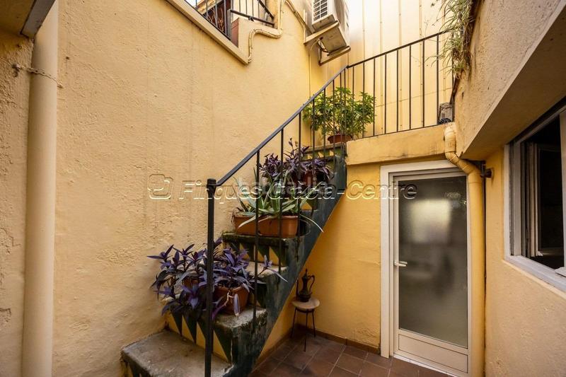 Foto 1c4ac693-7e04-455f-98e9-8152e837d36f. Haus mit heizung in Centre Sabadell