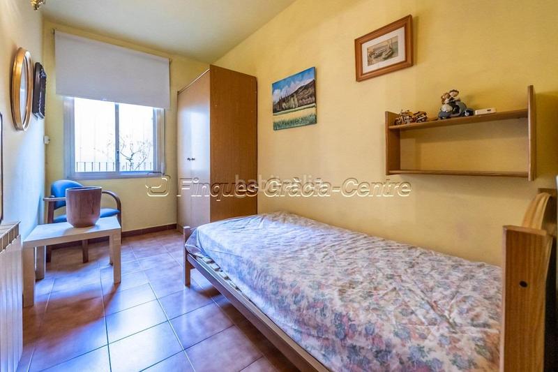 Foto 8cf83d77-0381-4a68-b298-9ca206966c6d. Haus mit heizung in Centre Sabadell