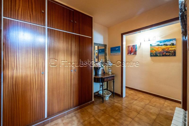 Foto a1a7e963-ac9b-43fc-95f7-786b80722b58. Haus mit heizung in Centre Sabadell