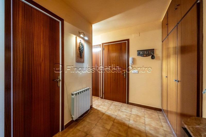 Foto a450f2aa-937e-4e7a-b15d-e389f5c7bf92. Haus mit heizung in Centre Sabadell