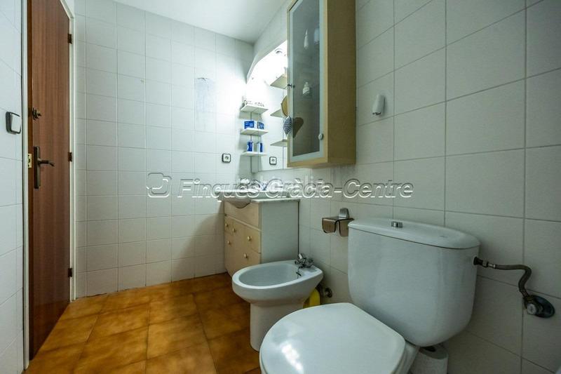 Foto b9258448-c1ff-44e5-b249-bbb64eb2f4da. Haus mit heizung in Centre Sabadell