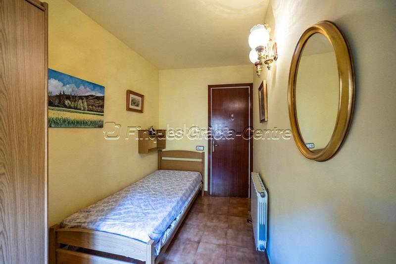 Foto bebde338-19a6-47d3-9a0d-beec627bad0a. Haus mit heizung in Centre Sabadell