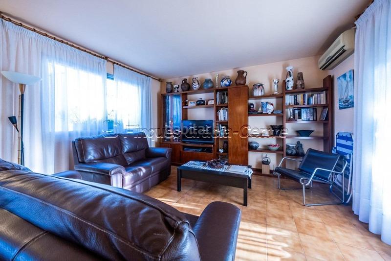 Foto d683312a-3b9f-4b23-bbda-26c057fa4c34. Haus mit heizung in Centre Sabadell