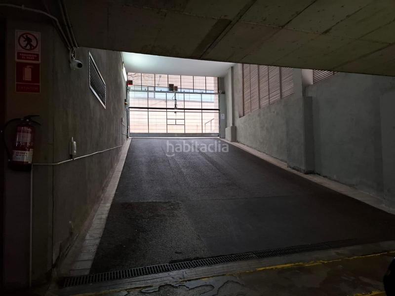 Foto 86b1d3b0-4d94-43dc-8162-33e6ccdad8a6. Miete autoparkplatz in carrer carrer de montcada 3 in Sabadell