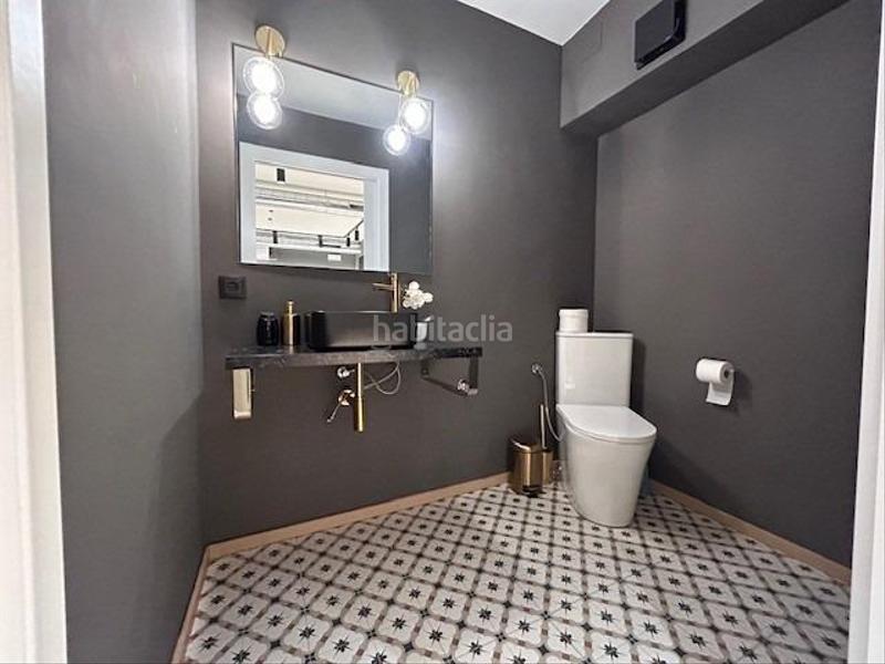 Foto b9519422-806f-4ab8-a2d2-4c9a2936ff07. Oficina espectacular oficina en alquiler en el centro en Sabadell