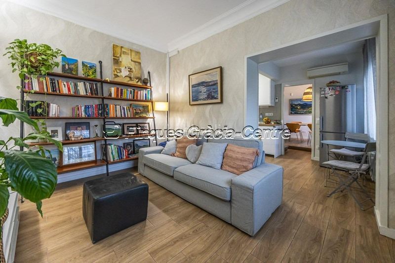 Foto 9b5151b2-e796-4d6f-9951-ab47327c6e81. Casa  en venta en el centro en Centre Sabadell