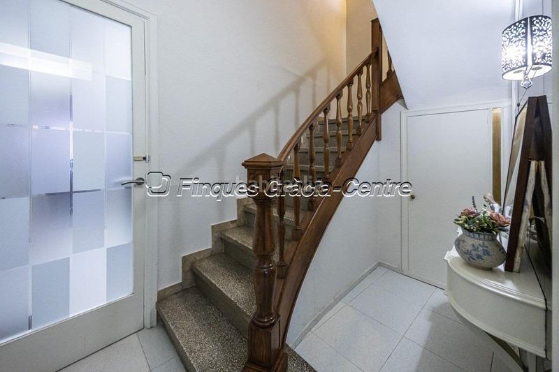 Foto aecac3fc-29f8-4604-8334-2af27083c8f5. Casa  en venta en el centro en Centre Sabadell