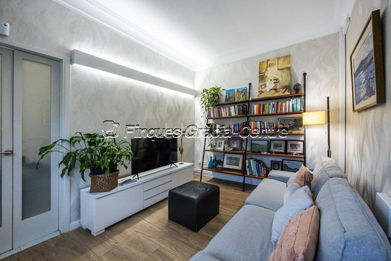 Foto c227bf5f-93ce-473d-8ee4-54b0f393585a. Casa  en venta en el centro en Centre Sabadell