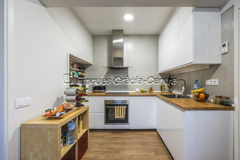 Foto f2390000-0e64-4c3e-bad3-ee43f8f00cc0. Casa  en venta en el centro en Centre Sabadell