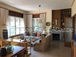 House in Carrer Brutau