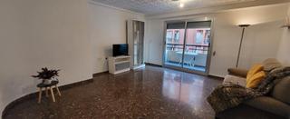 Piso en Zona Avenida al Vedat. Piso para entrar a vivir en torrent