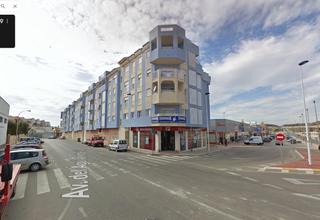 Flat  Avenida aguila imperial. Piso en mazarron