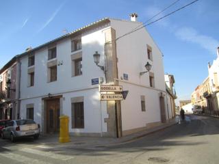 Casa  Plaza moreral. Vivienda en borboto