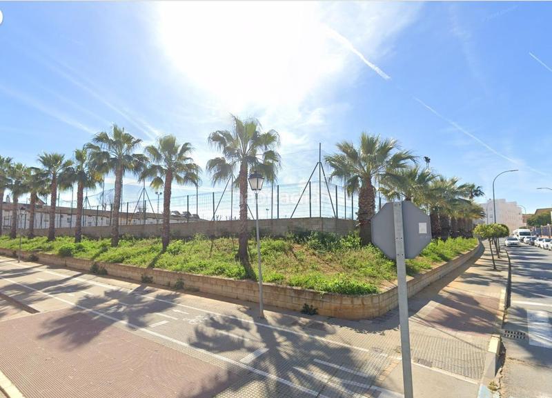 Foto d13a3810-c873-4444-817a-5ca090c067c6. Appartamento con parcheggio in Lepe