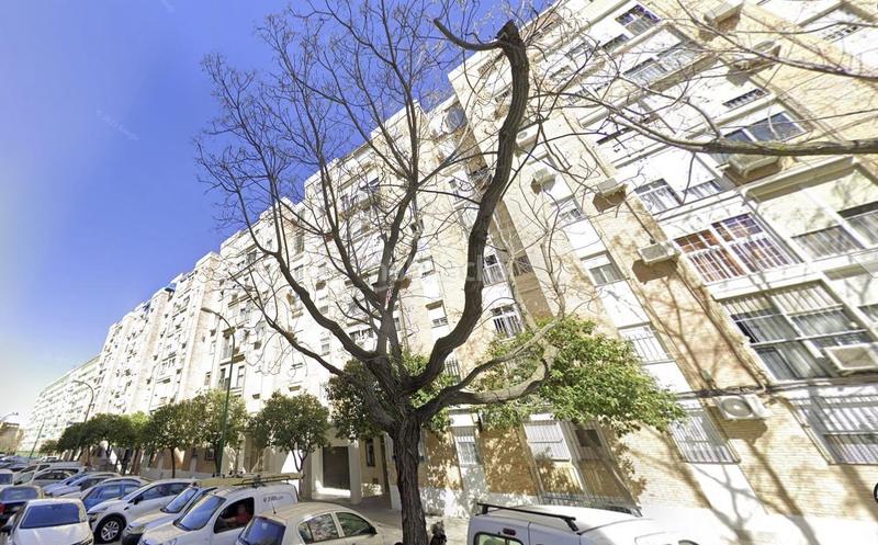Foto 2100e592-f97b-4243-a622-fa31c1d47820. Piso  en Juan XXIII - Rochelambert Sevilla