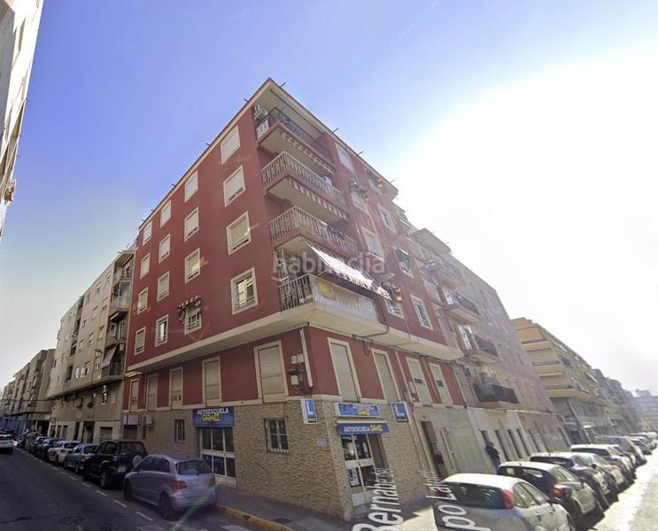 Foto ace87e15-e1a2-4a57-8f52-46b768fc238b. Etagenwohnung in Altabix Elche / Elx
