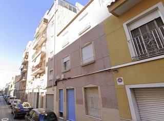 Pis  Arturo salvetti pardo. Piso en elche